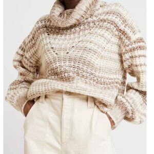 Hollister New With Tags Chunky Knit Cowl Neck Sweater - Medium in Brown Tones